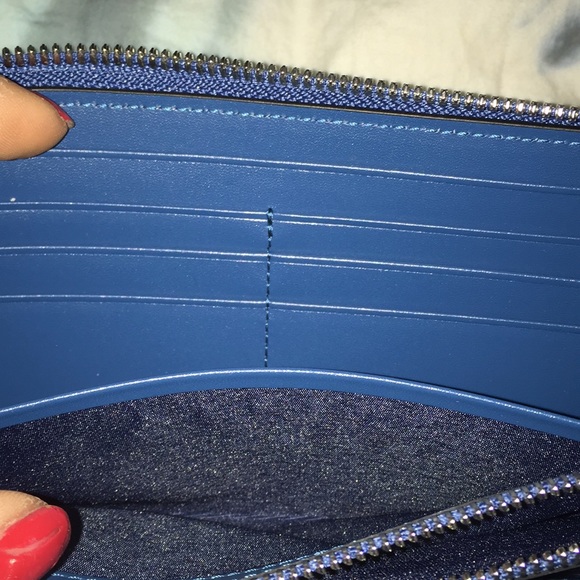 NWT Large MCM Visetos Original Zip-Around Wallet - Picture 6 of 7